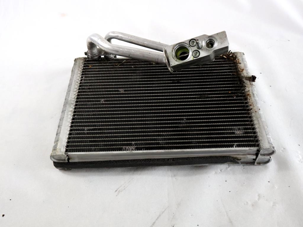 EVAPORATORE RADIATORE CLIMATIZZATORE CLIMA A/C FIAT GRANDE PUNTO 1.2 B 48KW 5M 5P (2010) RICAMBIO USATO