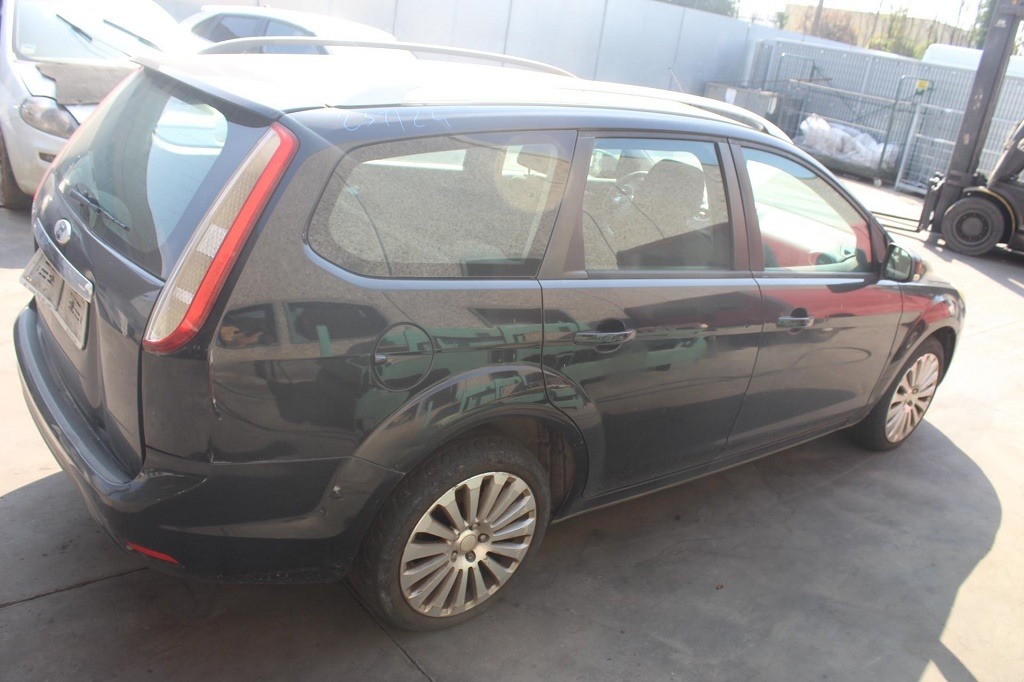 FORD FOCUS SW 2.0 G 107KW 5M 5P (2008) RICAMBI USATI AUTO IN PIAZZALE 