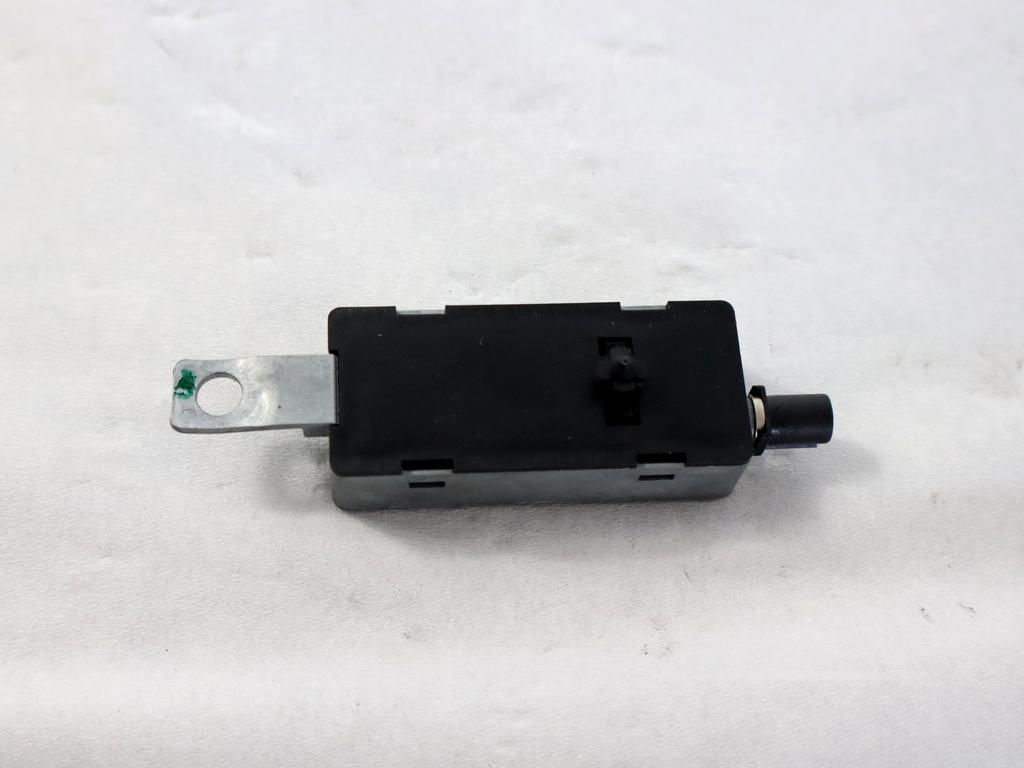 AM2T-18C847-CA CENTRALINA AMPLIFICATORE ANTENNA FORD S-MAX 2.0 D 120KW 6M 5P (2010) RICAMBIO USATO