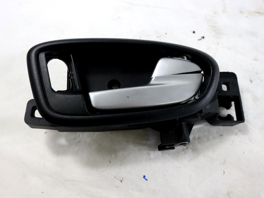 7S71-A22600-AD MANIGLIA INTERNA PORTA ANTERIORE DESTRA FORD S-MAX 2.0 D 120KW 6M 5P (2010) RICAMBIO USATO