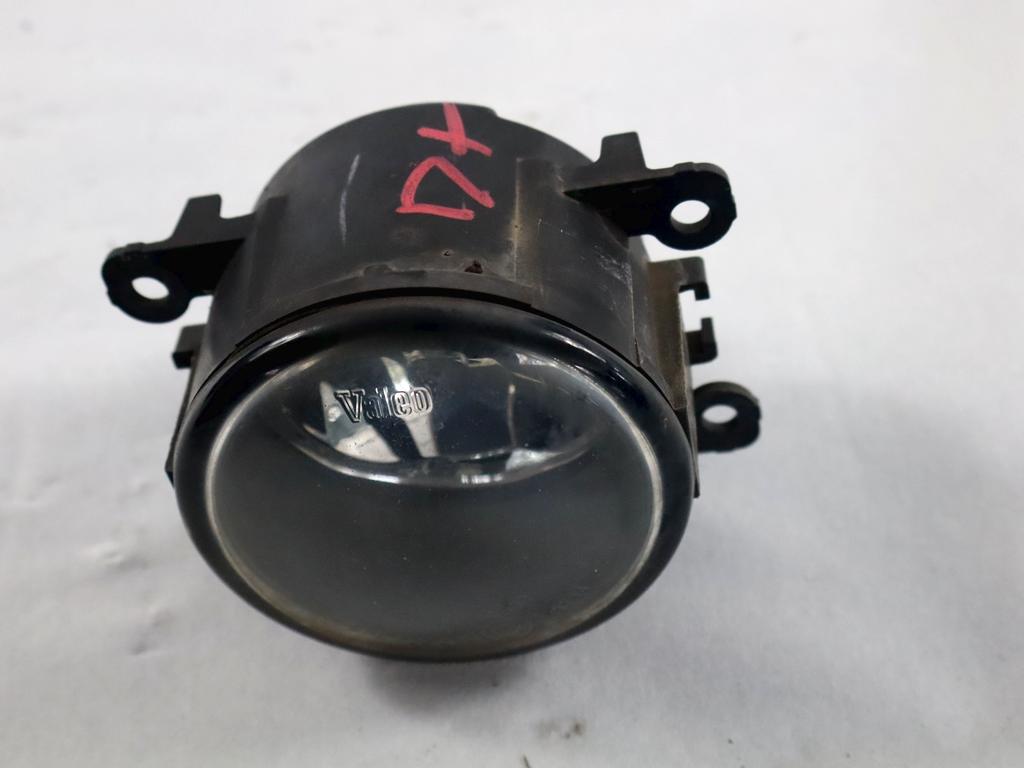 2N11-15201-AB FARO FANALE PROIETTORE FENDINEBBIA ANTERIORE FORD FOCUS 1.6 D 85KW 6M 5P (2011) RICAMBIO USATO