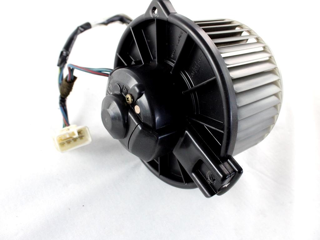 871030D020 MOTORINO VENTOLA VENTILAZIONE ABITACOLO TOYOTA YARIS 1.0 B 48KW 5M 3P (2003) RICAMBIO USATO