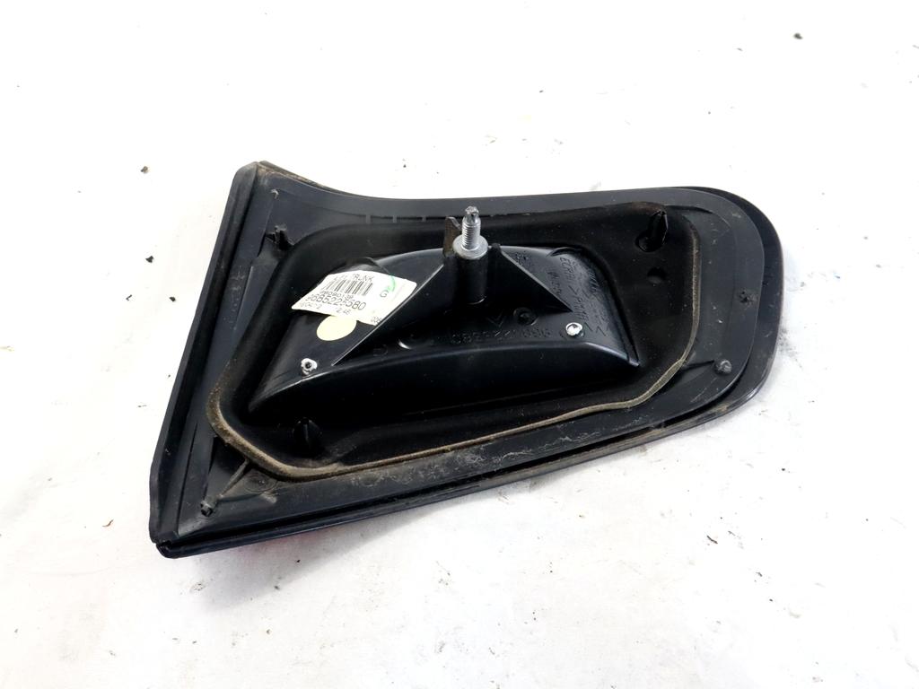 9685225580 FARO FANALE POSTERIORE SINISTRO PARTE INTERNA CITROEN C3 1.1 B 44KW 5M 5P (2012) RICAMBIO USATO