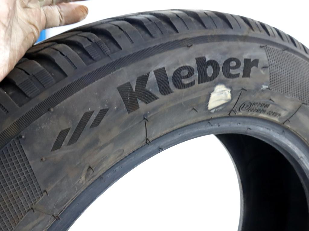 185/65 R15 88H KLEBER QUADRAXER 3 6.43MM A2422 PNEUMATICI QUATTRO STAGIONI (QUANTITA' 2 GOMME) 