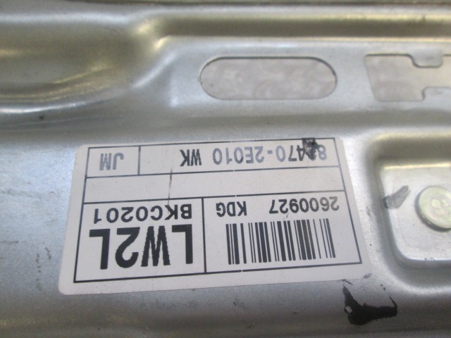 MEHANIZEM VETROBRANSKEGA STEKLA PREDNJIH VRAT OEM N. 82470-2E010 ORIGINAL REZERVNI DEL HYUNDAI TUCSON JM MK1 (2004 - 2009) DIESEL LETNIK 2007