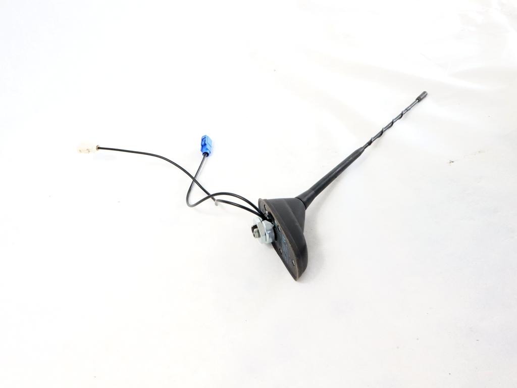 9819667880 ANTENNA AUTORADIO TETTO CITROEN C3 1.2 B 61KW 5M 5P (2018) RICAMBIO USATO