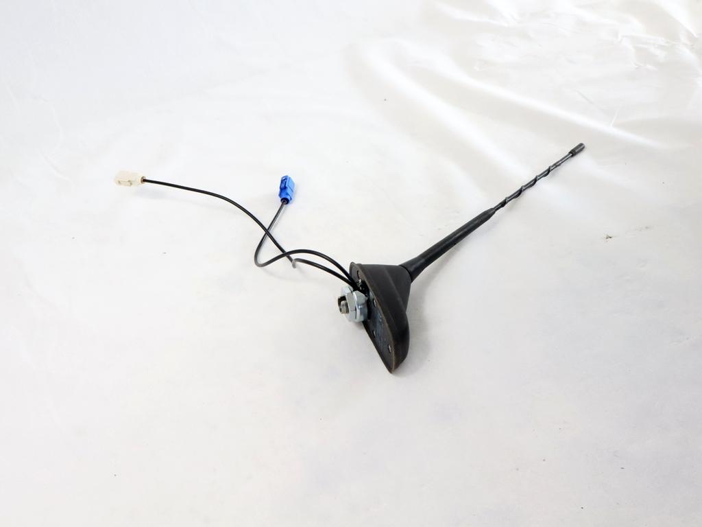 9819667880 ANTENNA AUTORADIO TETTO CITROEN C3 1.2 B 61KW 5M 5P (2018) RICAMBIO USATO