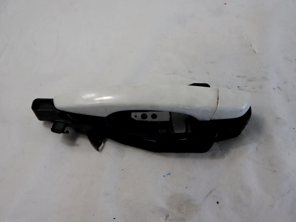 1609240780 MANIGLIA ESTERNA PORTA POSTERIORE SINISTRA CITROEN C3 1.2 B 61KW 5M 5P (2018) RICAMBIO USATO 9802977380