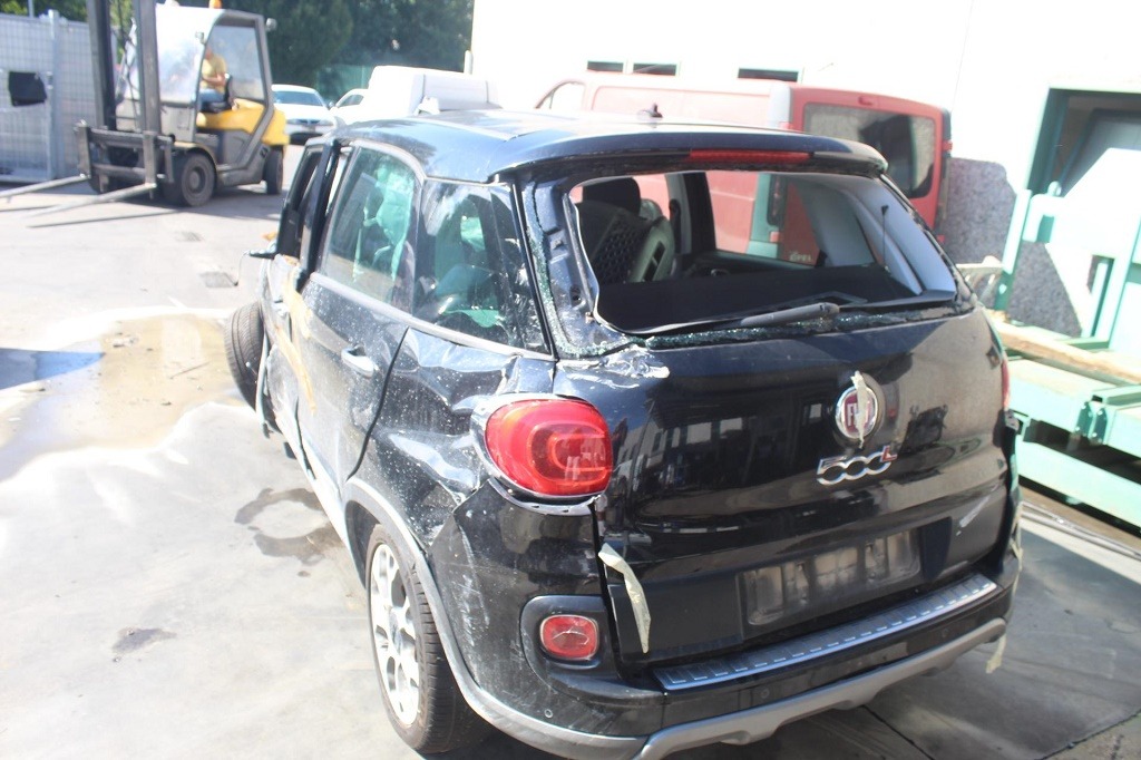 FIAT 500L 1.6 D 88KW 6M 5P (2014) RICAMBI IN MAGAZZINO