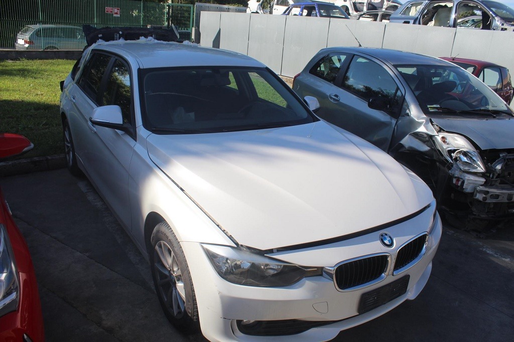 BMW SERIE 3 316D F31 SW 2.0 D 85KW 6M 5P (2013) RICAMBI USATI AUTO IN PIAZZALE 