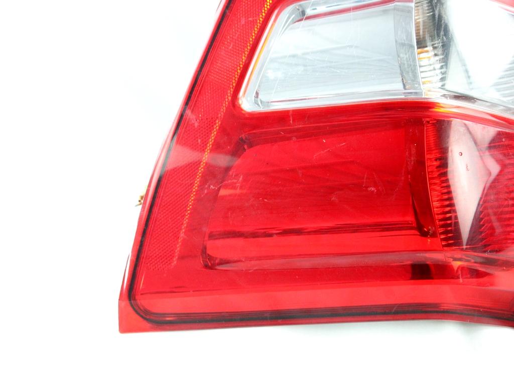 3565065J21000 FARO FANALE POSTERIORE DESTRO SUZUKI GRAND VITARA 2.4 B 124KW 5P 4X4 (2009) RICAMBIO USATO