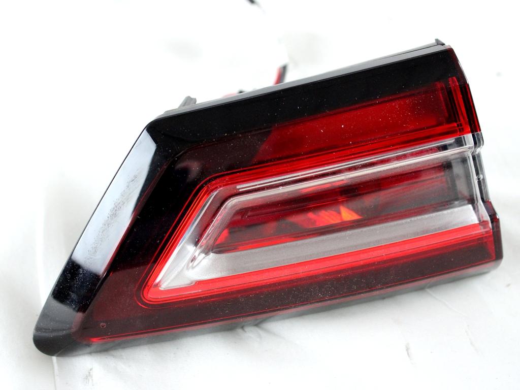 265551311R FARO FANALE POSTERIORE SINISTRO PARTE INTERNA LED RENAULT CLIO 0.9 B 56KW 5M 5P (2019) RICAMBIO USATO