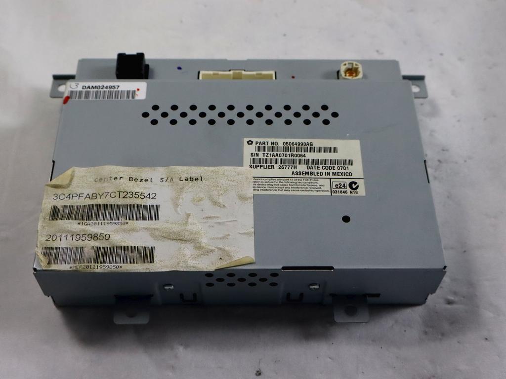 05064993AG DISPLAY RADIO NAVIGATORE FIAT FREEMONT 2.0 D 125KW 6M 5P (2012) RICAMBIO USATO