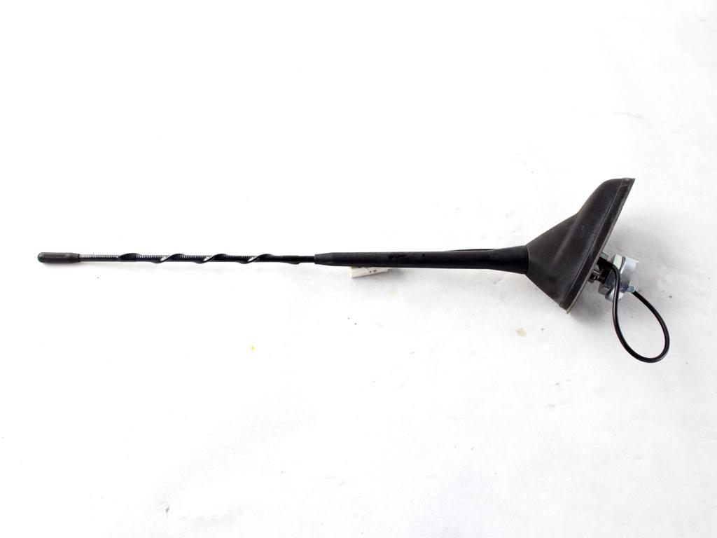 9819667580 ANTENNA AUTORADIO TETTO CITROEN C3 1.2 B 60KW 5M 5P (2018) RICAMBIO USATO