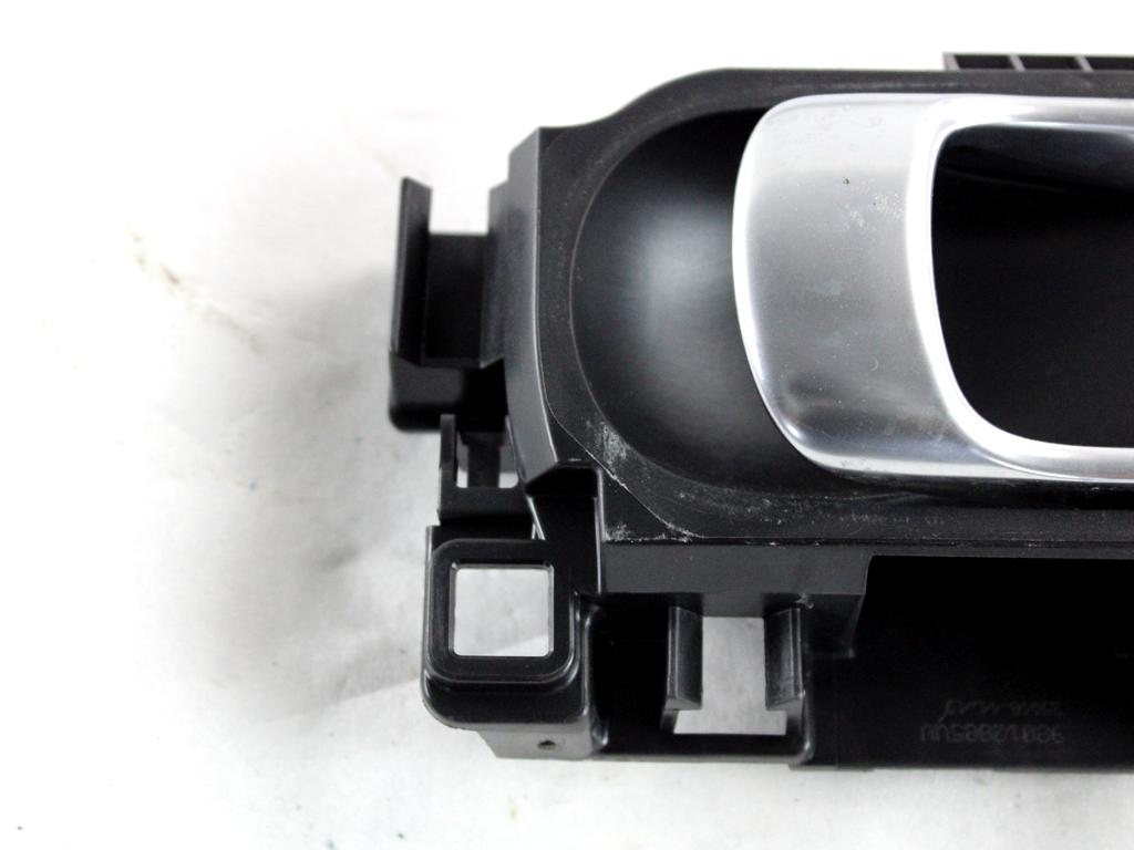 98012885VV MANIGLIA INTERNA PORTA ANTERIORE DESTRA CITROEN C3 1.2 B 60KW 5M 5P (2018) RICAMBIO USATO