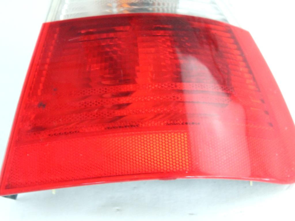 63216900474 FARO FANALE POSTERIORE DESTRO PARTE ESTERNA BMW SERIE 3 320D E46 SW 2.0 D 110KW 6M 5P (2004) RICAMBIO USATO