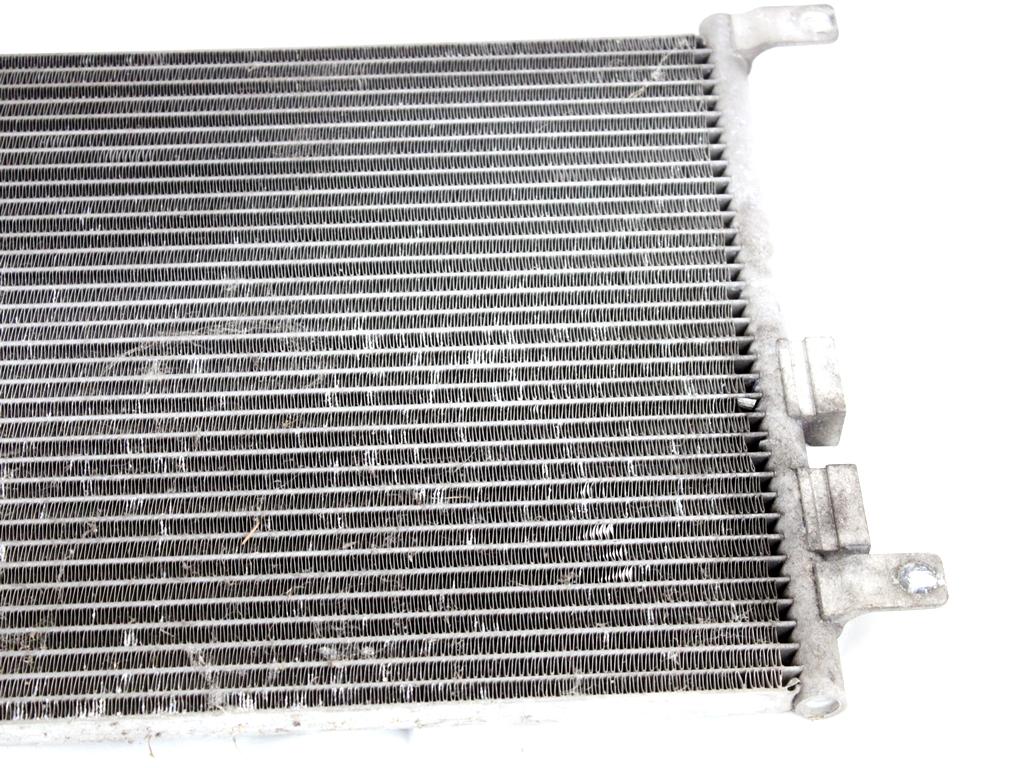 60668109 CONDENSATORE RADIATORE CLIMATIZZATORE CLIMA A/C ALFA ROMEO 156 R 1.8 B 103KW 5M 4P (2002) RICAMBIO USATO