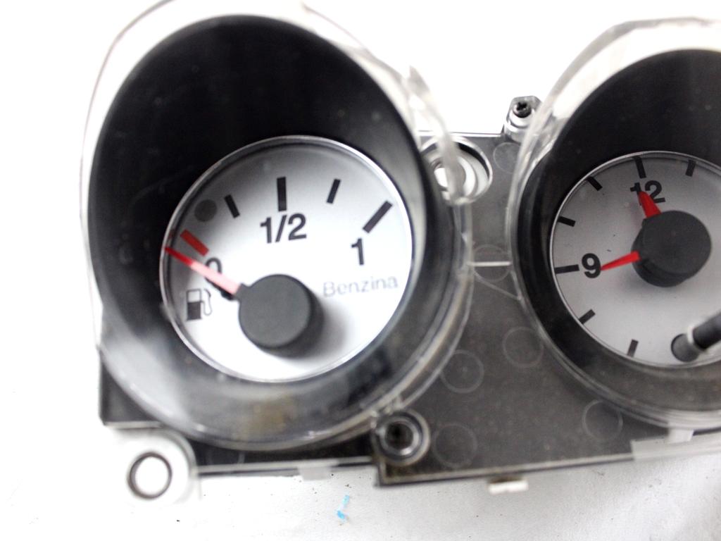 156034487 QUADRO STRUMENTI CENTRALE CRUSCOTTO INDICATORE LIVELLO CARBURANTE OROLOGIO TEMPERATURA ACQUA MOTORE ALFA ROMEO 156 R 1.8 B 103KW 5M 4P (2002) RICAMBIO USATO