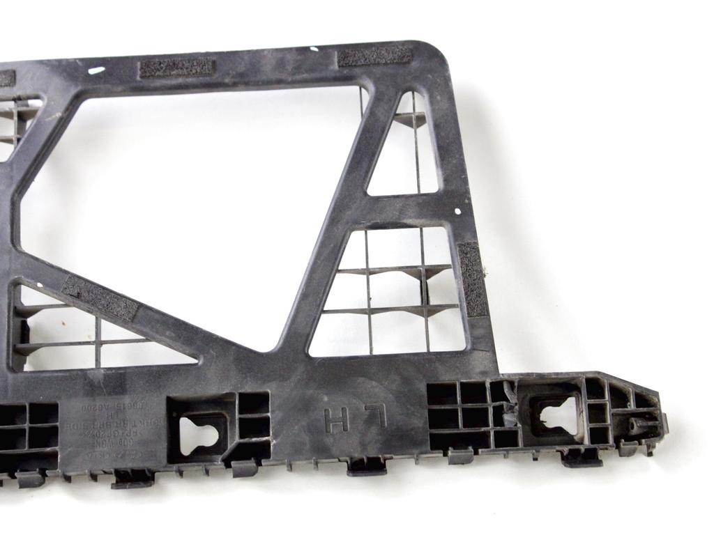 86615-A6200 STAFFA SUPPORTO PARAURTI POSTERIORE LATO SINISTRO HYUNDAI I30 SW 1.4 B 73KW 5P (2013) RICAMBIO USATO