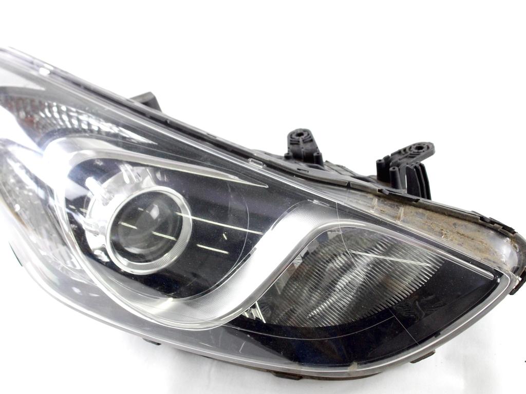 92102-A6020 FARO FANALE ANTERIORE DESTRO HYUNDAI I30 SW 1.4 B 73KW 5P (2013) RICAMBIO USATO