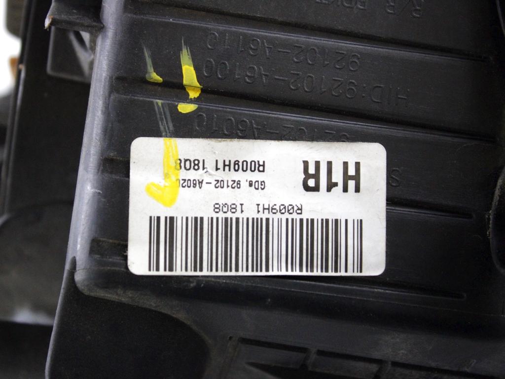 92102-A6020 FARO FANALE ANTERIORE DESTRO HYUNDAI I30 SW 1.4 B 73KW 5P (2013) RICAMBIO USATO