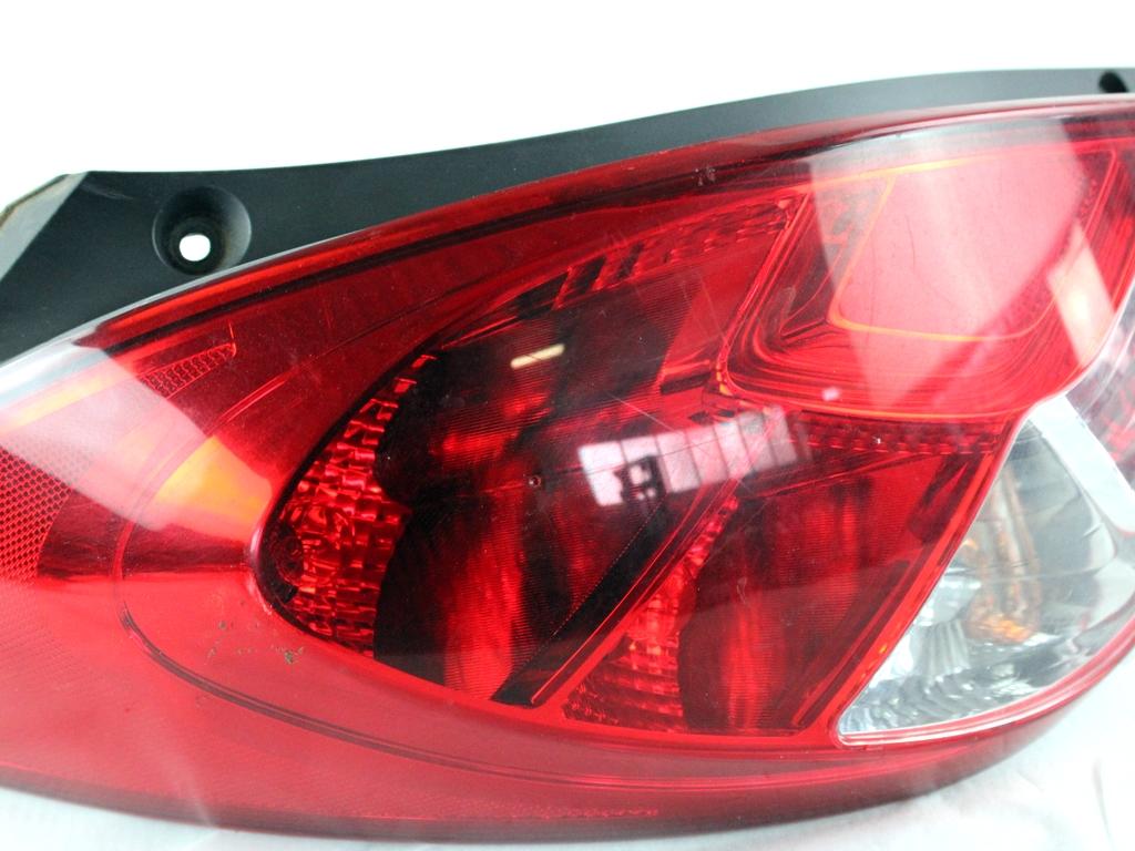 92401-4P500 FARO FANALE POSTERIORE SINISTRO HYUNDAI I20 1.2 G 63KW 5M 5P (2013) RICAMBIO USATO