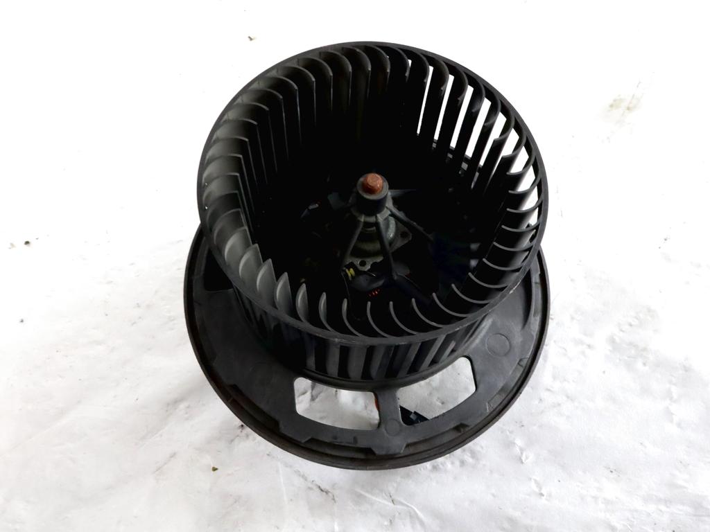 64116933663 MOTORINO VENTOLA VENTILAZIONE ABITACOLO BMW SERIE 3 320 D E91 SW 2.0 D 130KW 6M 5P (2009) RICAMBIO USATO