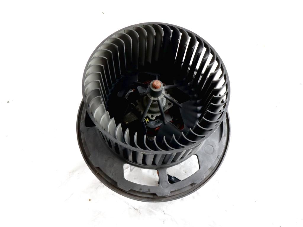 64116933663 MOTORINO VENTOLA VENTILAZIONE ABITACOLO BMW SERIE 3 320 D E91 SW 2.0 D 130KW 6M 5P (2009) RICAMBIO USATO