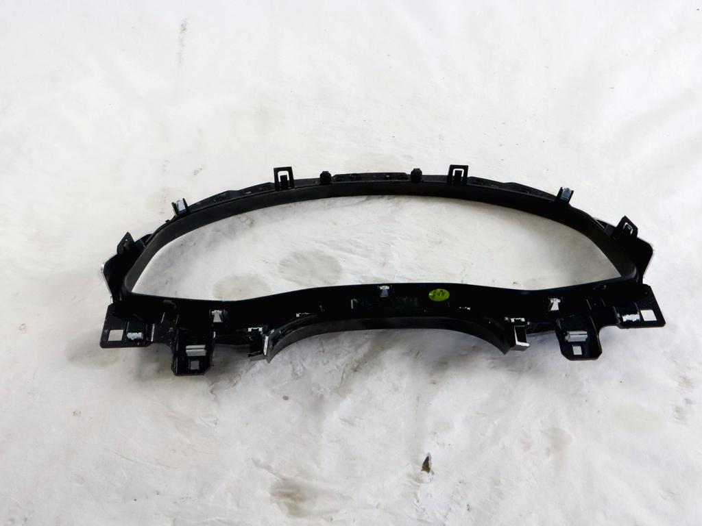 4M8857116 MASCHERINA RIVESTIMENTO QUADRO STRUMENTI CONTACHILOMETRI AUDI RS Q8 4.0 I 441 KW AUT 5P (2021) RICAMBIO USATO