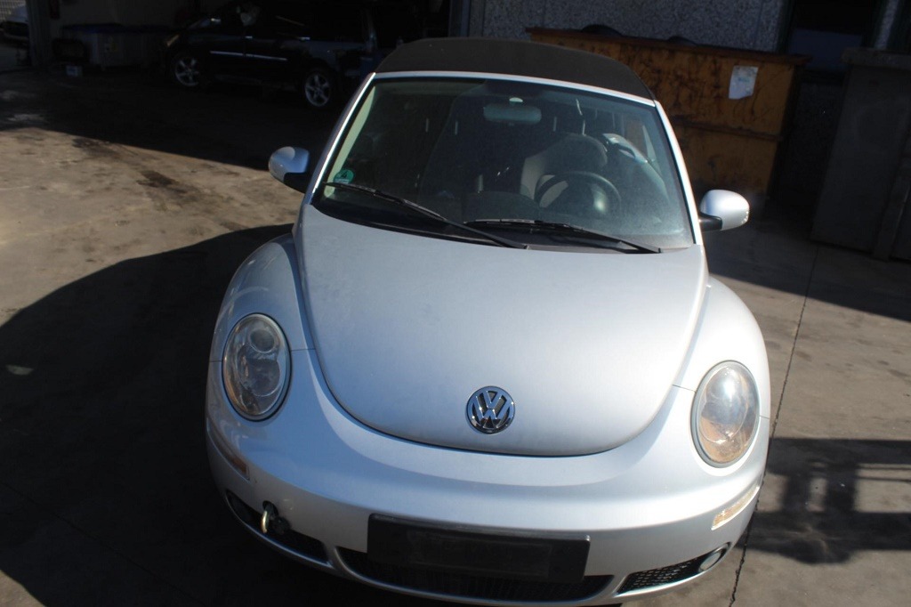 VOLKSWAGEN NEW BEETLE 1.9 D 77KW 5M 2P (2007) RICAMBI IN MAGAZZINO