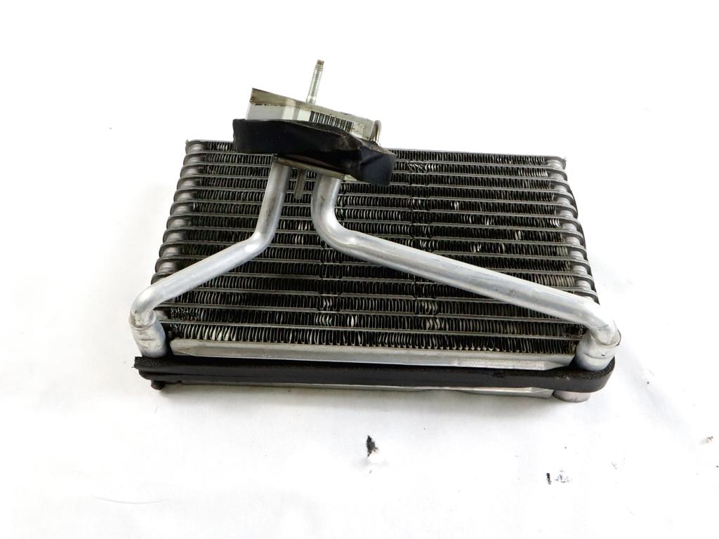 EVAPORATORE RADIATORE CLIMATIZZATORE CLIMA A/C FIAT QUBO 1.3 D 55KW 5M 4P (2008) RICAMBIO USATO