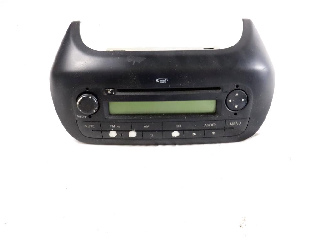 735478084 AUTORADIO FIAT QUBO 1.3 D 55KW 5M 4P (2008) RICAMBIO USATO (NON FORNIAMO CODICE AUTORADIO, MA SOLO NUMERO DI TELAIO VEICOLO)