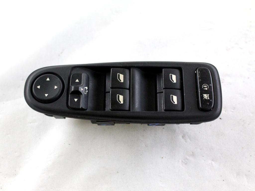 96639383ZD GRUPPO DI COMANDO ALZA-VETRI ALZA-CRISTALLI PORTA ANTERIORE SINISTRA CITROEN C4 PICASSO 1.6 D 82KW AUT 5P (2011) RICAMBIO USATO