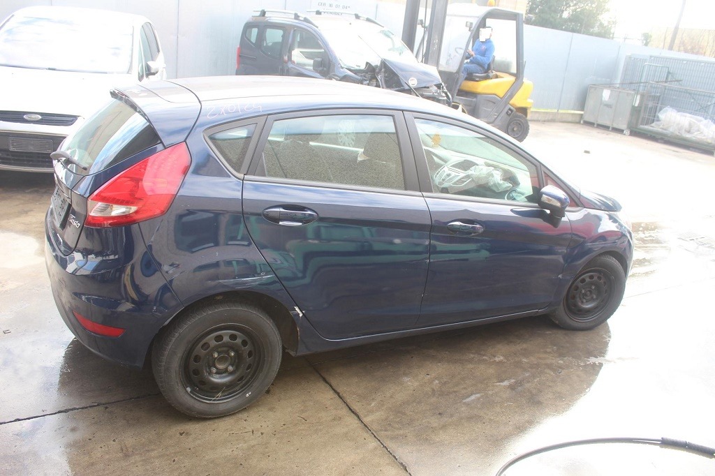 FORD FIESTA 1.4 G 71KW 5M 5P (2012) RICAMBI USATI AUTO IN PIAZZALE 