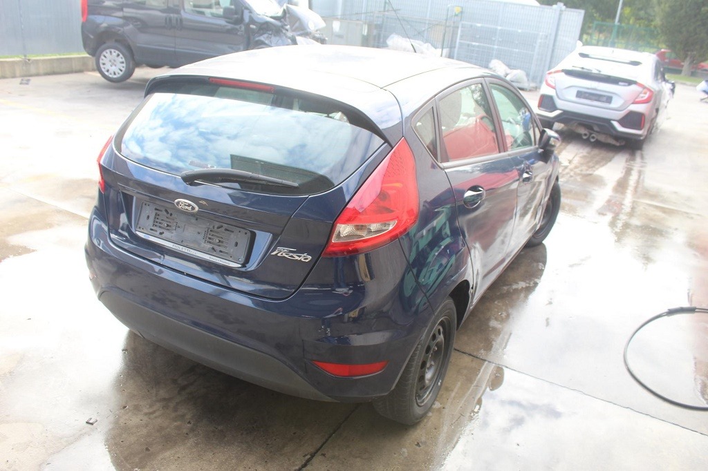 FORD FIESTA 1.4 G 71KW 5M 5P (2012) RICAMBI USATI AUTO IN PIAZZALE 