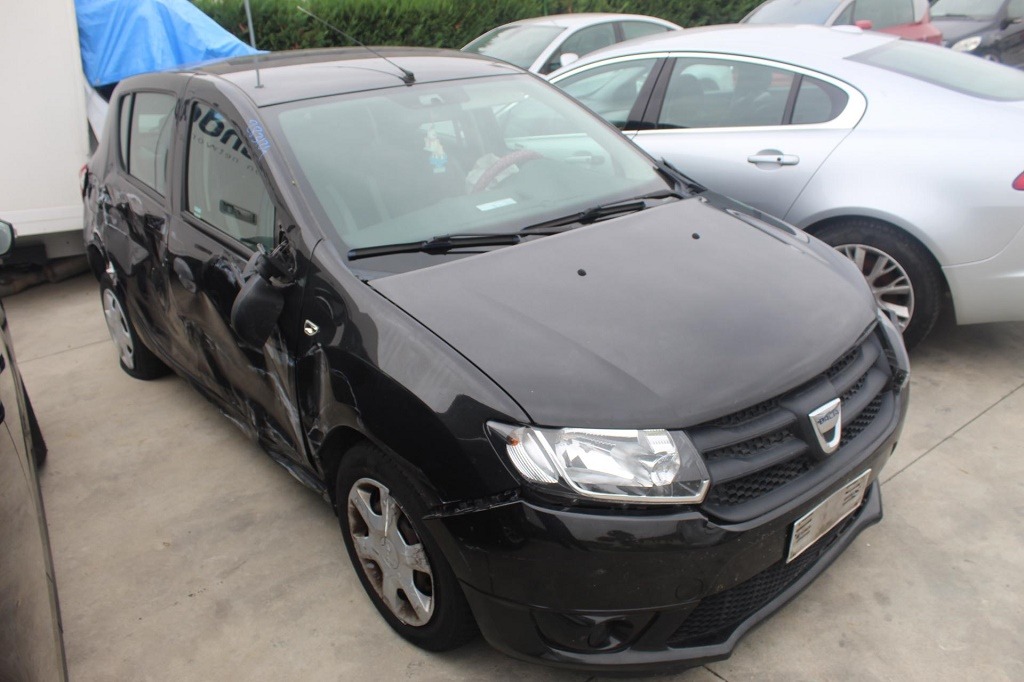 DACIA SANDERO 1.2 G 55KW 5M 5P (2014) RICAMBI IN MAGAZZINO