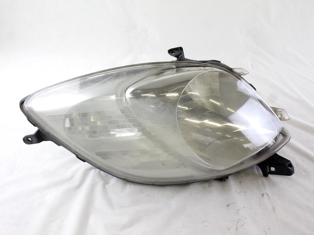 81150-0D120 FARO FANALE ANTERIORE SINISTRO TOYOTA YARIS 1.3 B 64KW 5M 3P (2008) RICAMBIO USATO