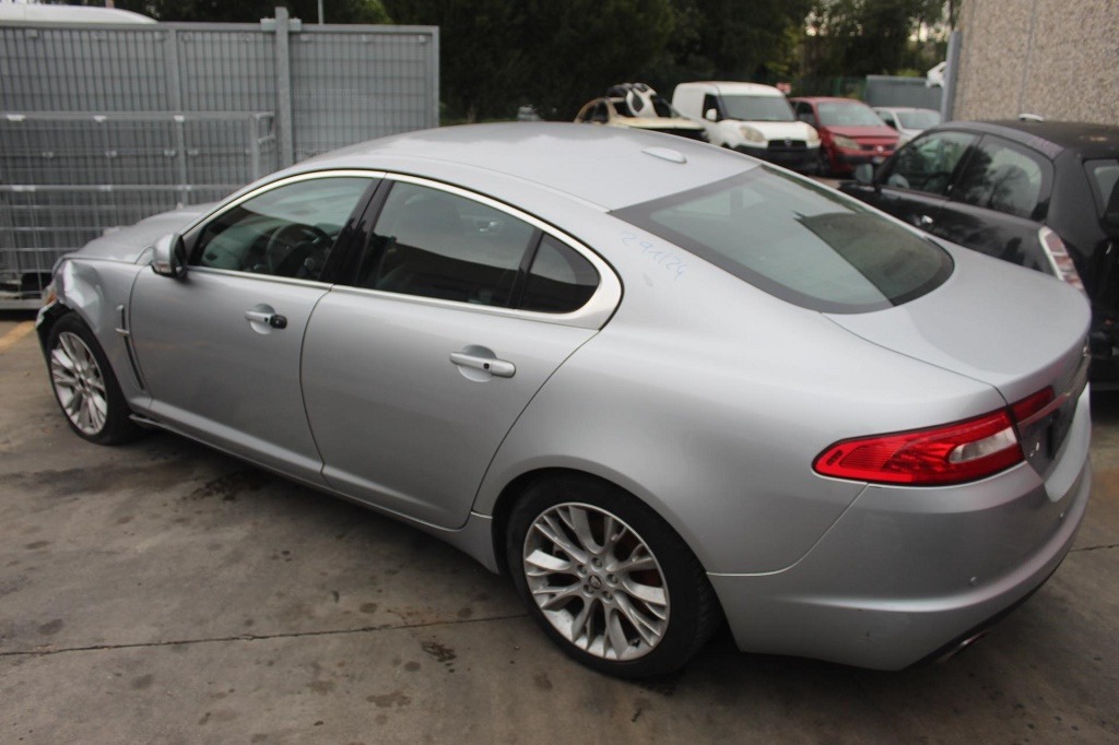 JAGUAR XF 2.7 D 152KW AUT 5P (2009) RICAMBI IN MAGAZZINO