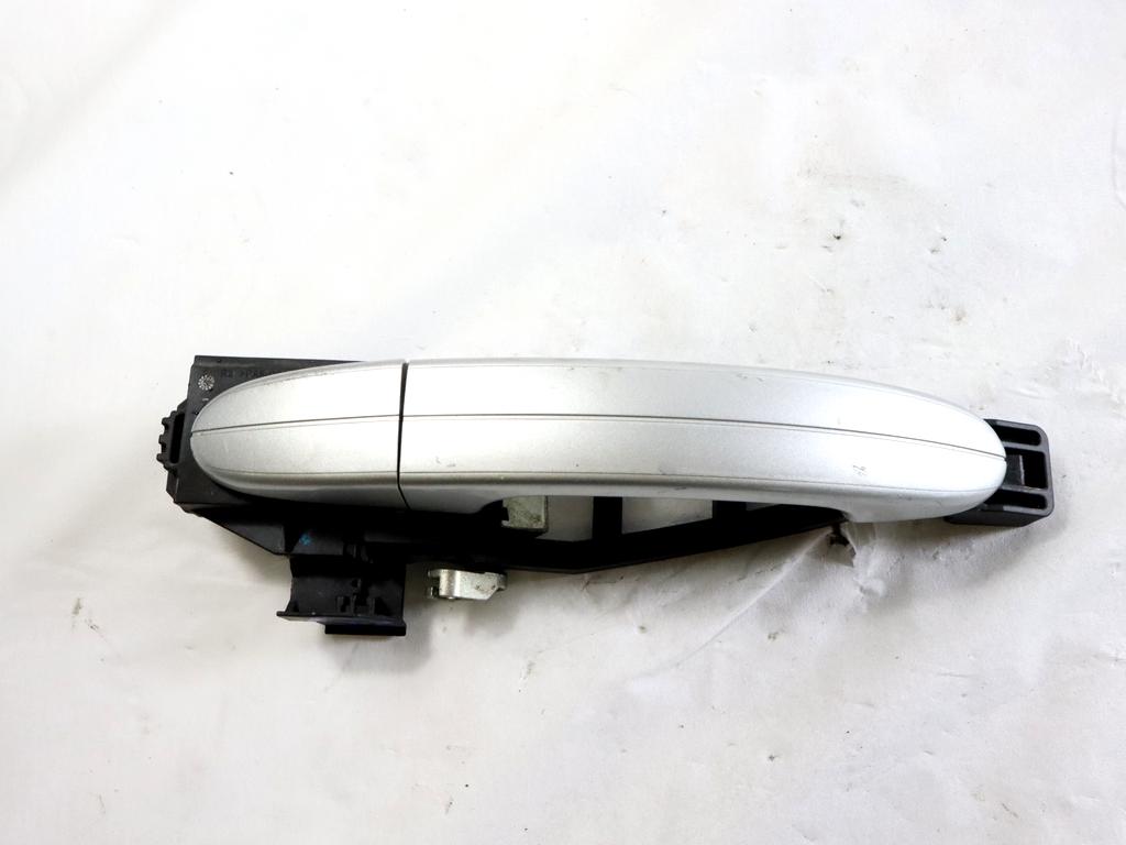 1776958 MANIGLIA ESTERNA PORTA ANTERIORE DESTRA FORD S-MAX 2.0 D 120KW AUT 5P (2010) RICAMBIO USATO