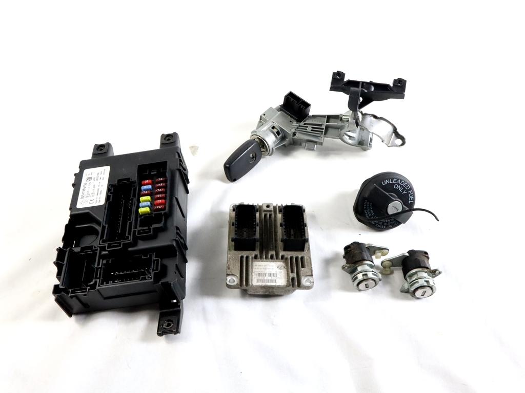 51819351 KIT ACCENSIONE AVVIAMENTO FIAT GRANDE PUNTO 1.2 B 48KW 5M 5P (2008) RICAMBIO USATO CON CENTRALINA MOTORE, BLOCCHETTI ACCENSIONE APERTURA CON CHIAVE 517986150 51813197