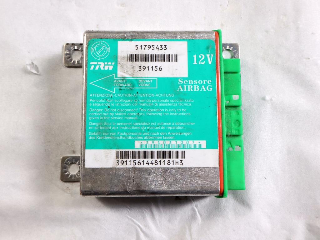 51795433 KIT AIRBAG FIAT GRANDE PUNTO 1.2 B 48KW 5M 5P (2008) RICAMBIO USATO CON CENTRALINA AIRBAG, AIRBAG VOLANTE GUIDATORE, AIRBAG PASSEGGERO, CRUSCOTTO 735460621 51754113 735364441