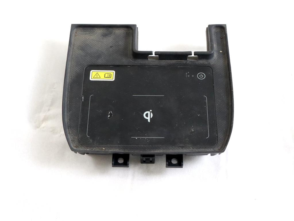 39570-TEA-G01 BASE RICARICA WIRELESS BATTERIA TELEFONO HONDA CIVIC 1.5 B 134KW 6M 5P (2019) RICAMBIO USATO