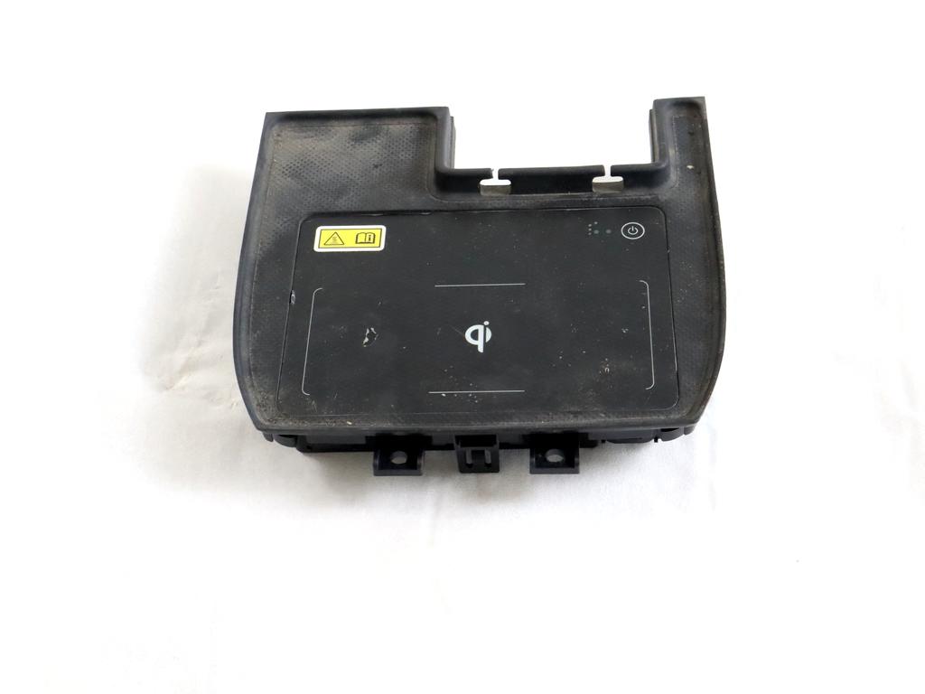 39570-TEA-G01 BASE RICARICA WIRELESS BATTERIA TELEFONO HONDA CIVIC 1.5 B 134KW 6M 5P (2019) RICAMBIO USATO