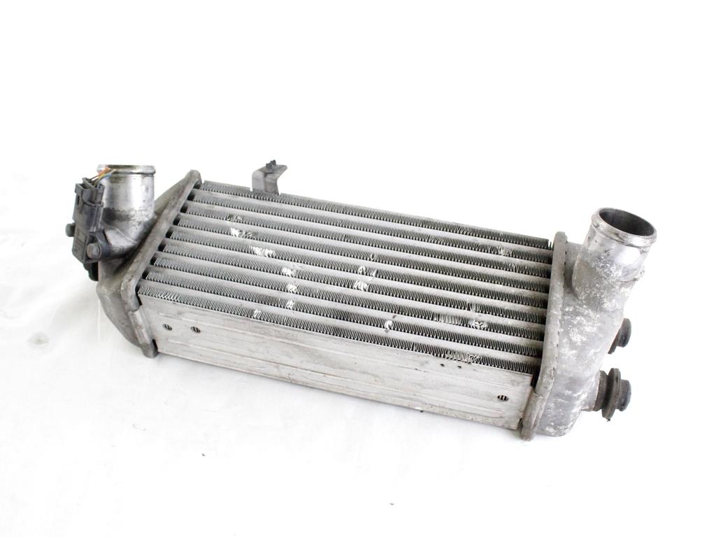 28271-2A700 RADIATORE INTERCOOLER SCAMBIATORE ARIA-ARIA KIA VENGA 1.4 D 66KW 6M 5P (2011) RICAMBIO USATO