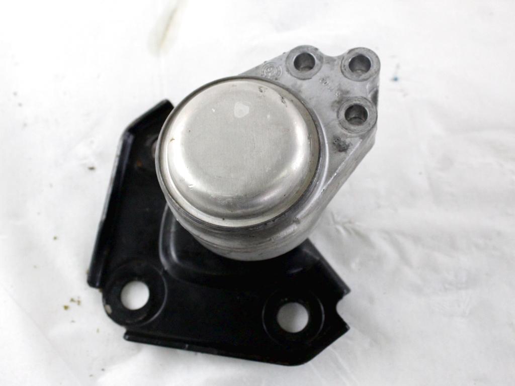 2S61-6F012-AD SUPPORTO MOTORE FORD FIESTA 1.2 B 55KW 5M 5P (2007) RICAMBIO USATO