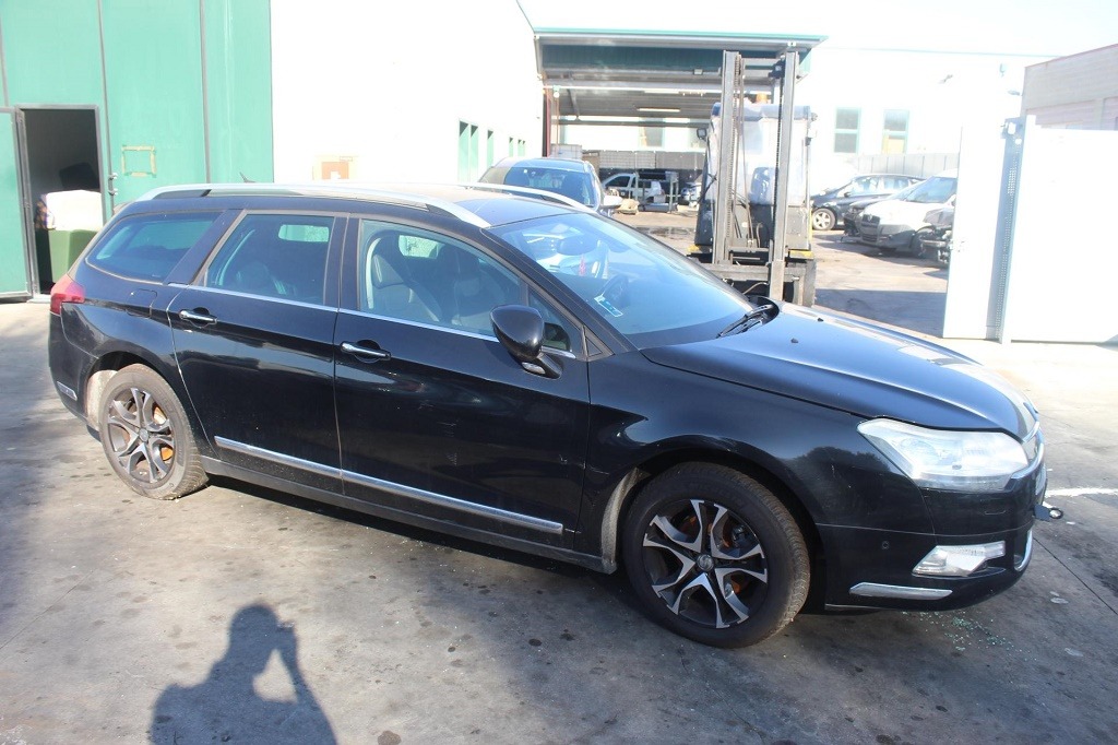 CITROEN C5 SW 2.0 D 120KW AUT 5P (2012) RICAMBI USATI AUTO IN PIAZZALE 