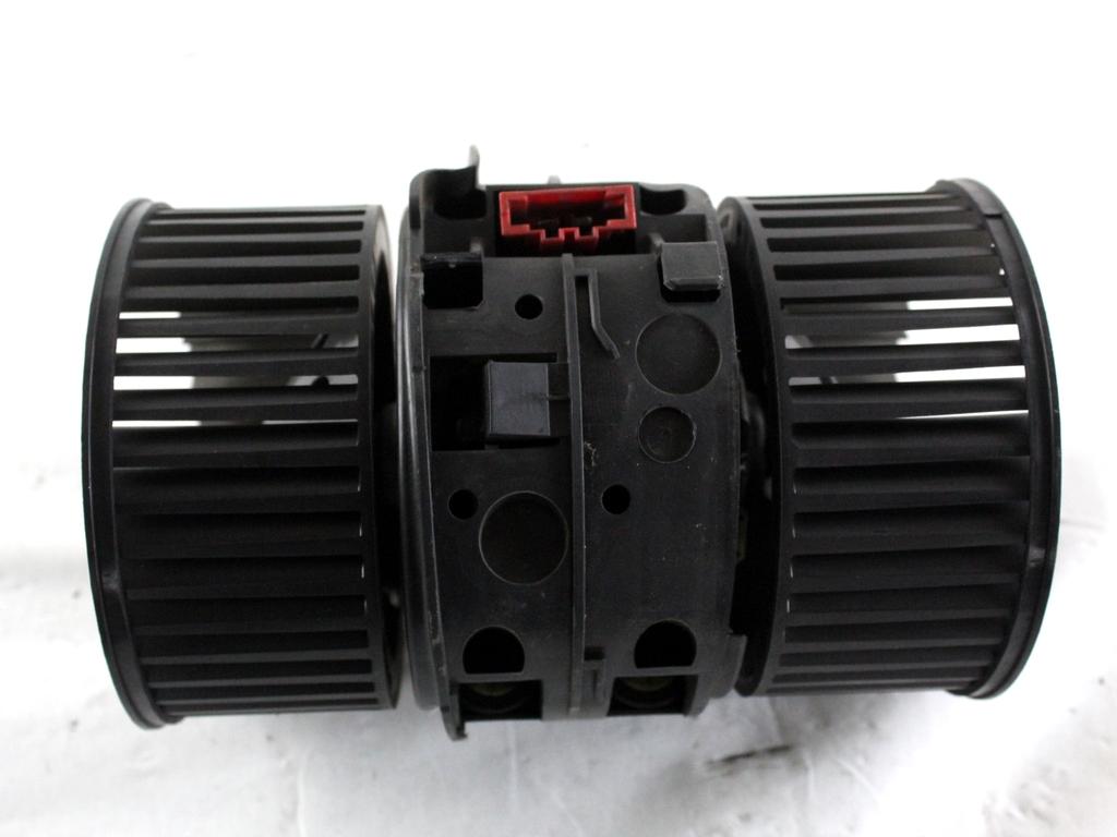 272108241R MOTORINO VENTOLA VENTILAZIONE ABITACOLO RENAULT MEGANE SW 1.5 D 81KW 6M 5P (2012) RICAMBIO USATO