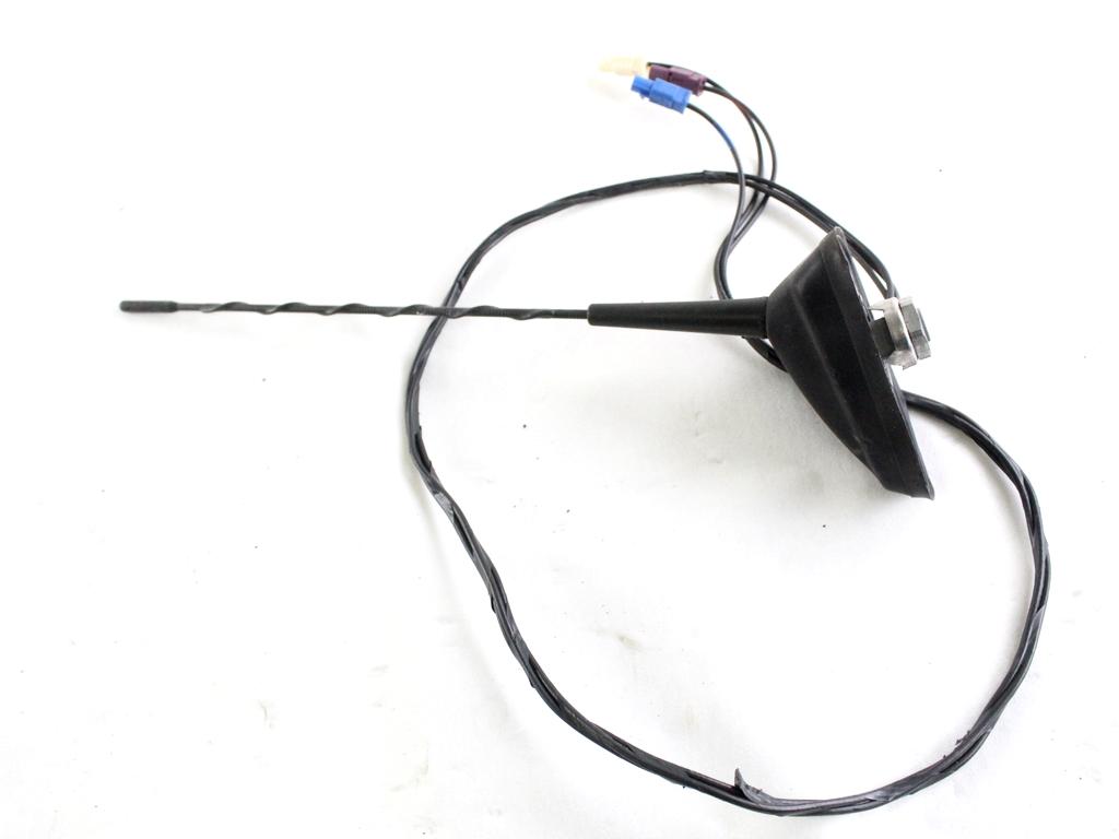 282169492R ANTENNA AUTORADIO RENAULT MEGANE SW 1.5 D 81KW 6M 5P (2012) RICAMBIO USATO