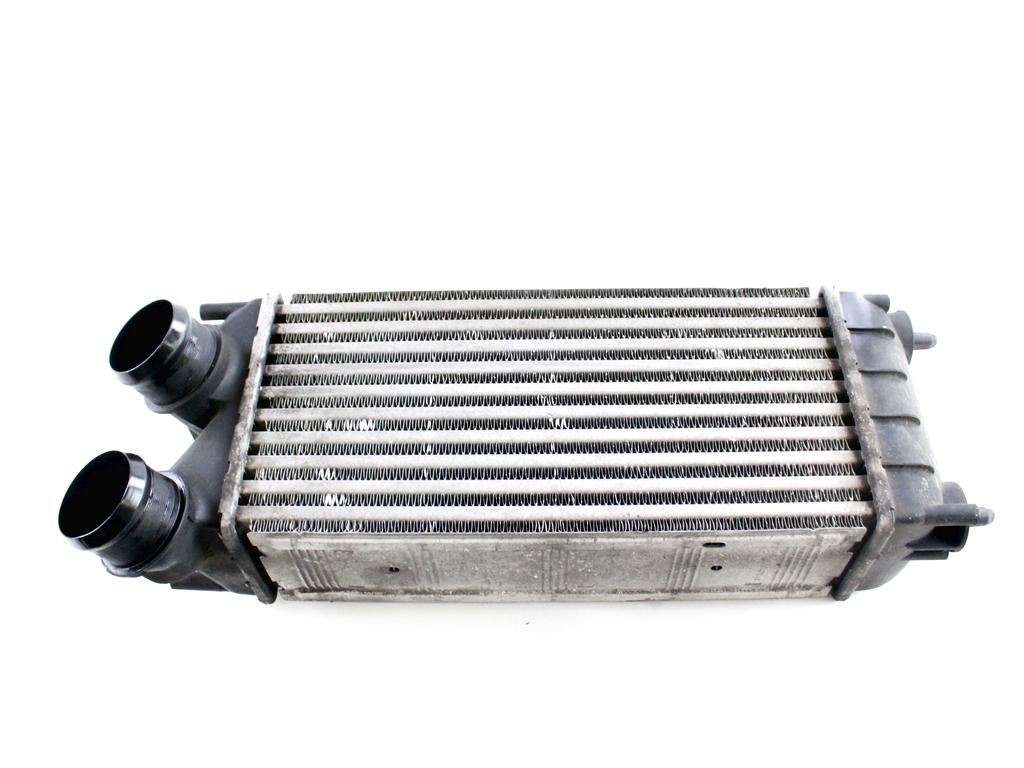 9684212480 RADIATORE INTERCOOLER SCAMBIATORE ARIA/ARIA PEUGEOT 5008 1.6 D 84KW (2013) RICAMBIO USATO