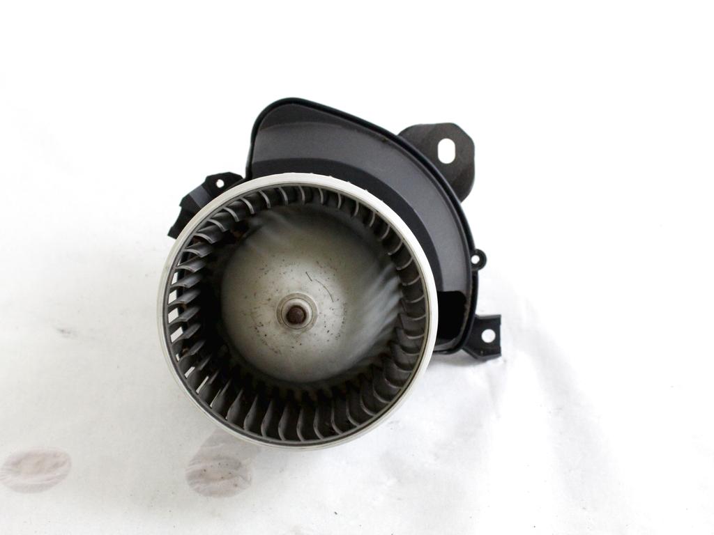 13335075 MOTORINO VENTOLA VENTILAZIONE ABITACOLO OPEL CORSA D 1.2 B 63KW 5M 5P (2011) RICAMBIO USATO